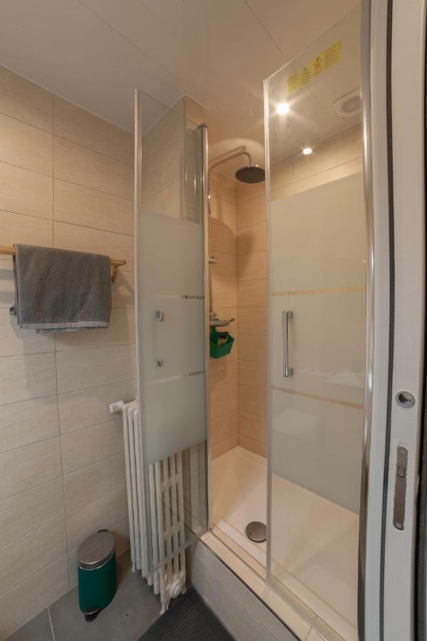 Prestigeloc - Business & Confort - 3 Grandes Chambres, 2 Sdb, Hyper Centre Orleans Exterior photo